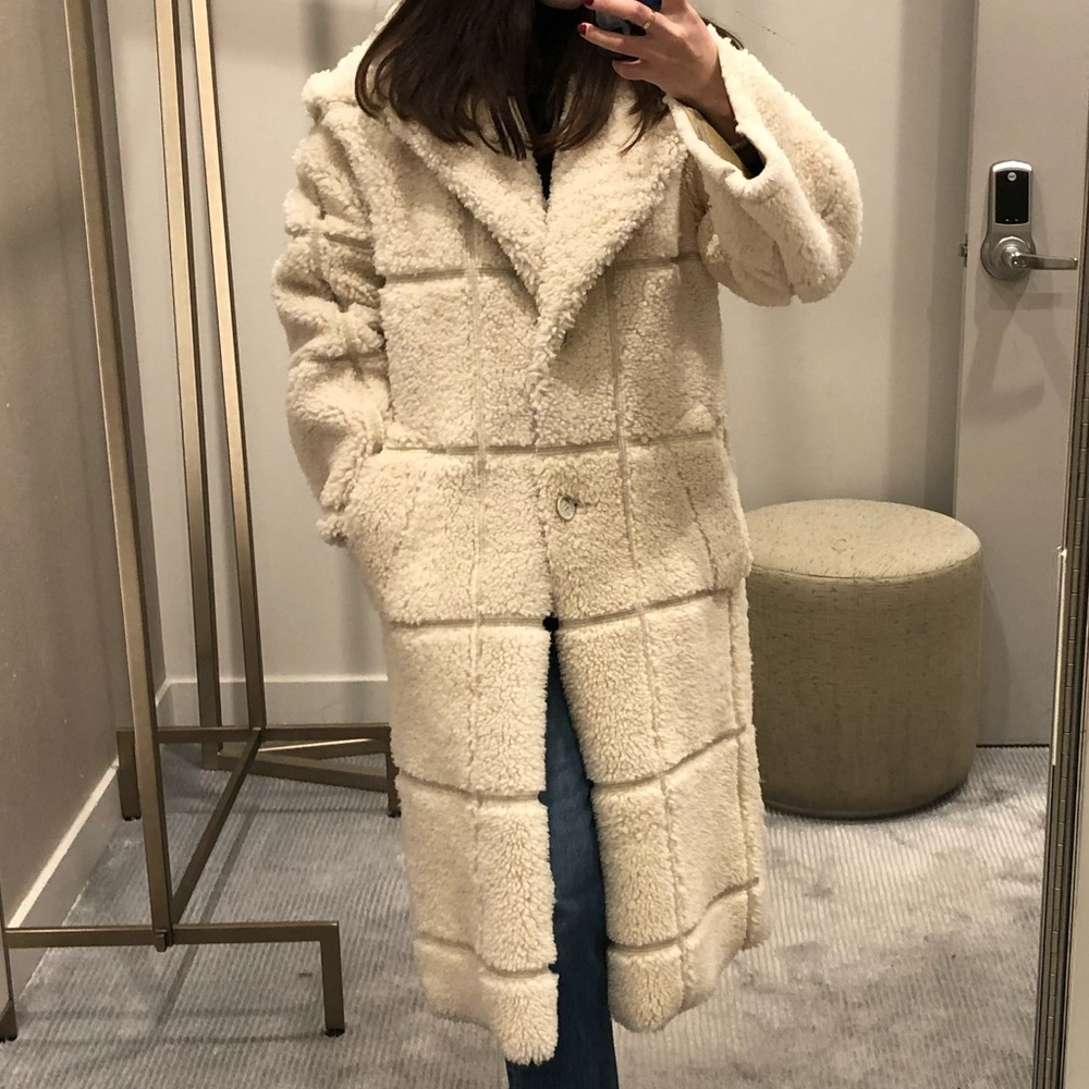 Off-while brand Virgil Abloh shearling coat ivory size IT 40
